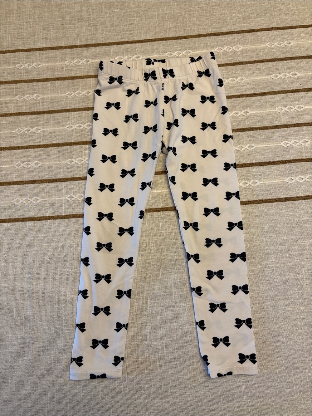 Janie and Jack White Leggings with Black Bow Print